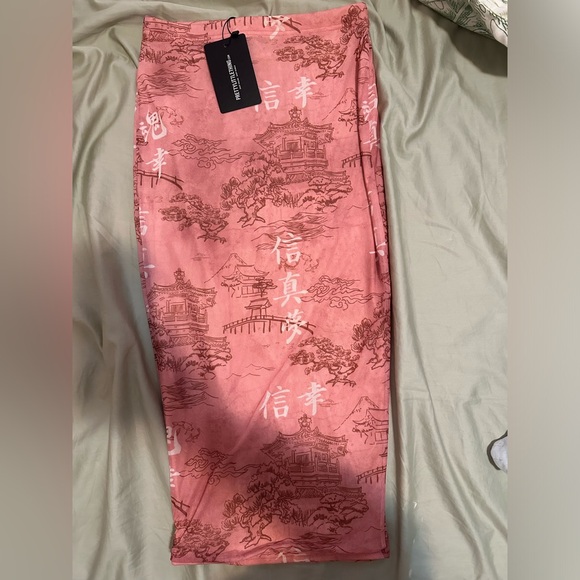 Rose Oriental Printed Mesh - Picture 6 of 8